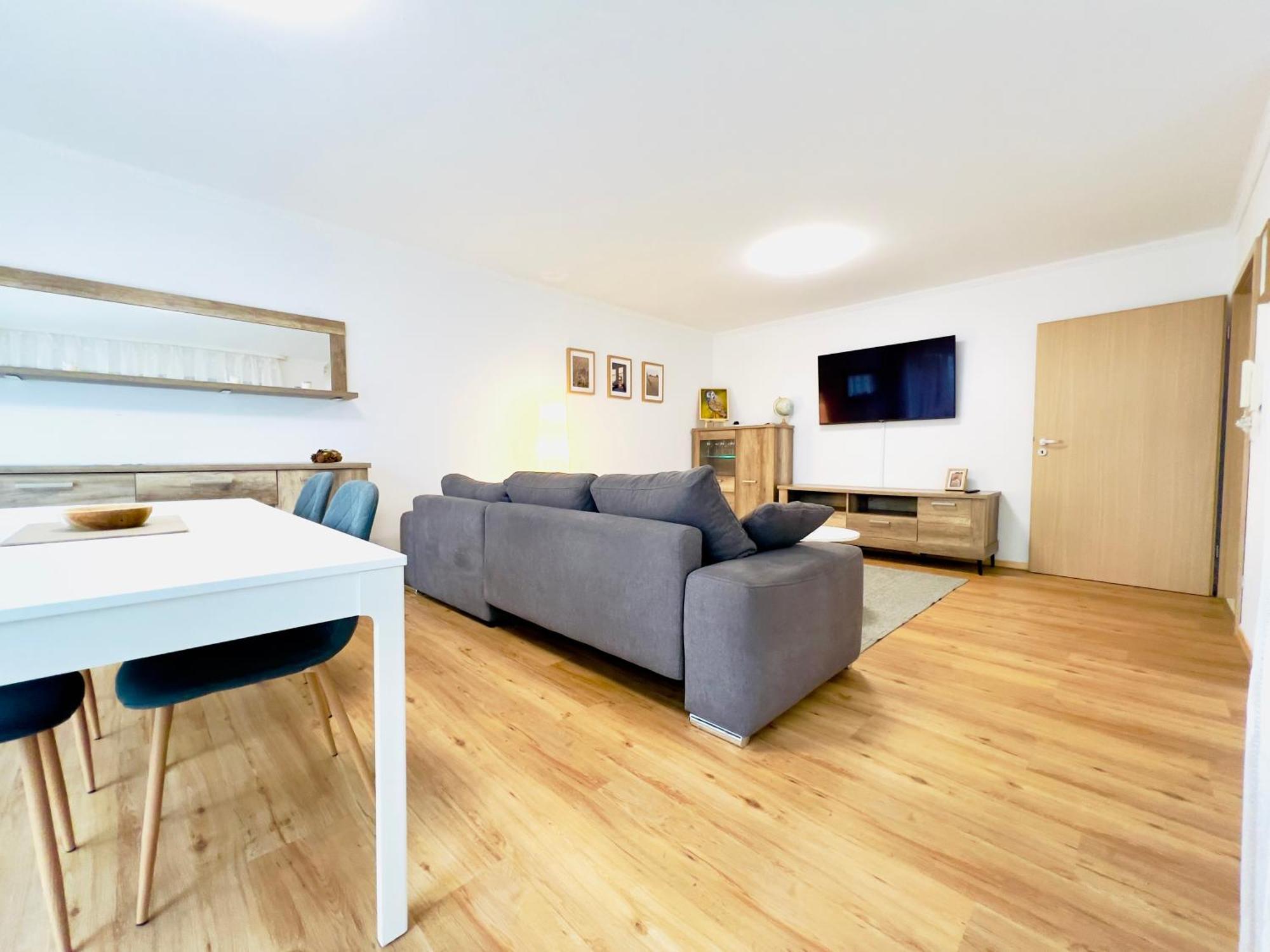 Modern Und Lichtdurchflutet - Ferienwohnung Mit Terrasse Fachbach Eksteriør bilde